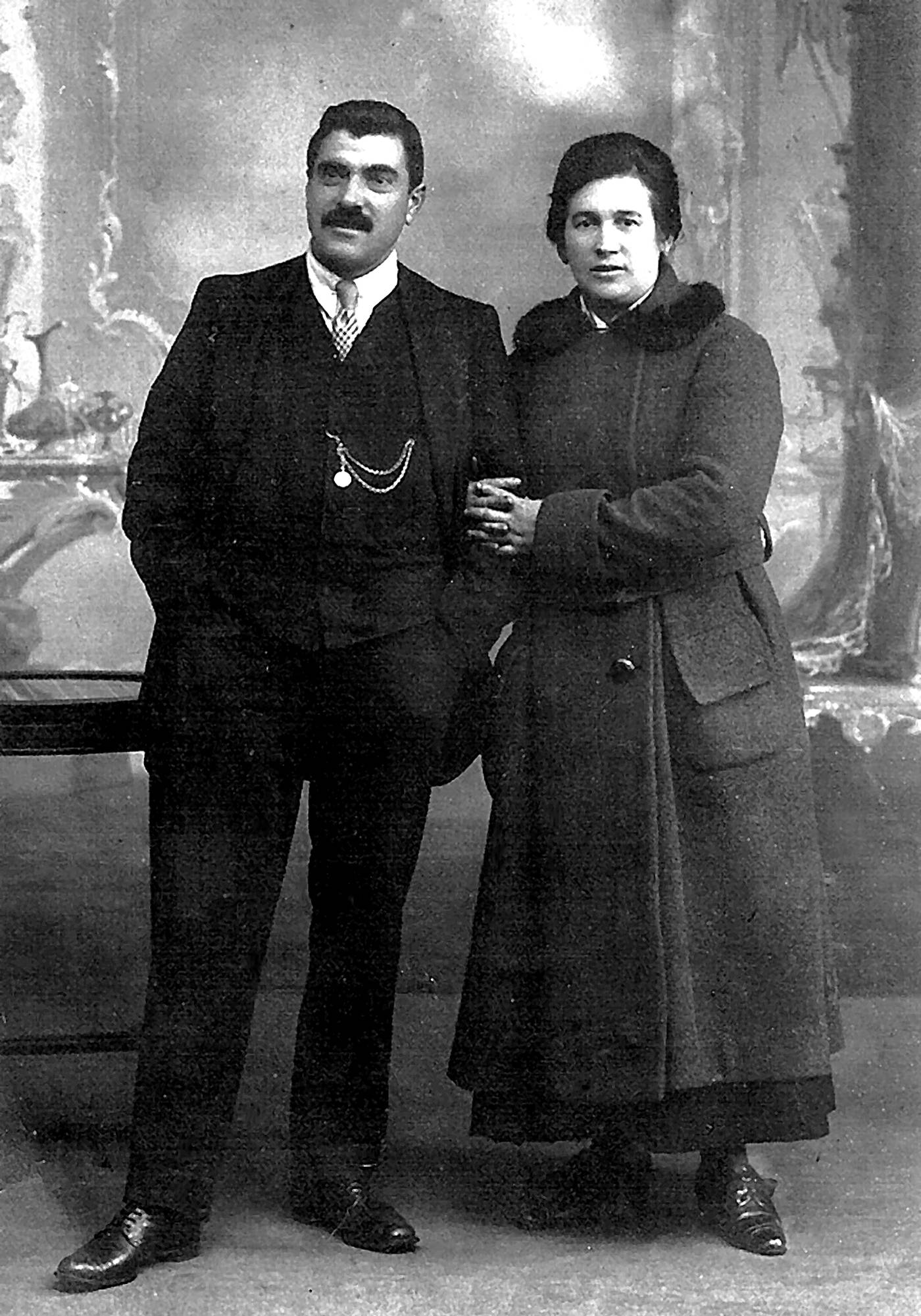 Kafeko Simon Pagoaga Arangurena eta Maria Josefa Arriola Elgoibar [Argazkia]