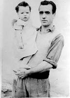 Julian Argoitia bere alaba Rosaritorekin