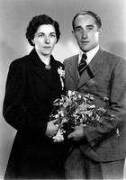 Zametizko Teresa Arrizabalaga etaTxomin Larrañaga, ezkontzako argazkia