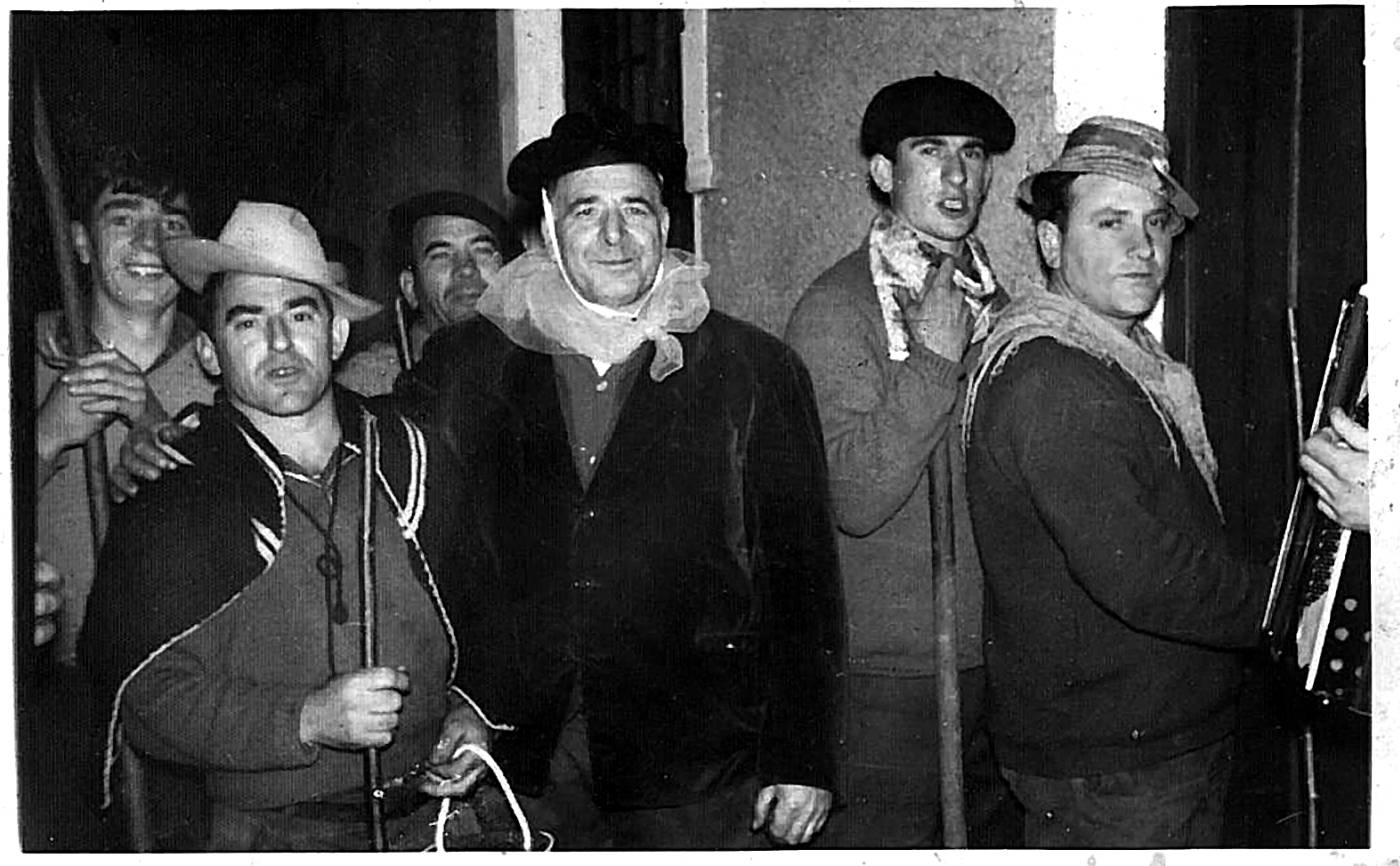 Santa Ageda bezpera. Koplariak [Argazkia]