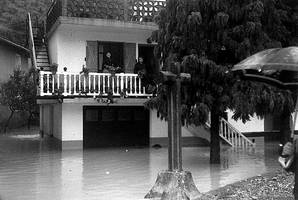 1983ko uholdeak. Gastune aurrean.